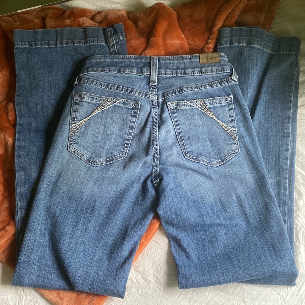 Womens size 27r ariat trouser jeans